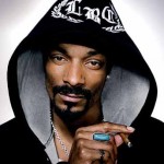 Snoop Dog trabaja en un álbum reggae
